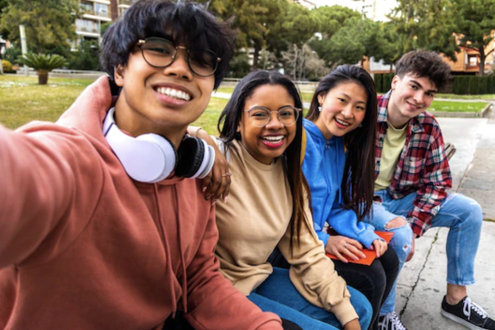 Group of students posing for a selfie